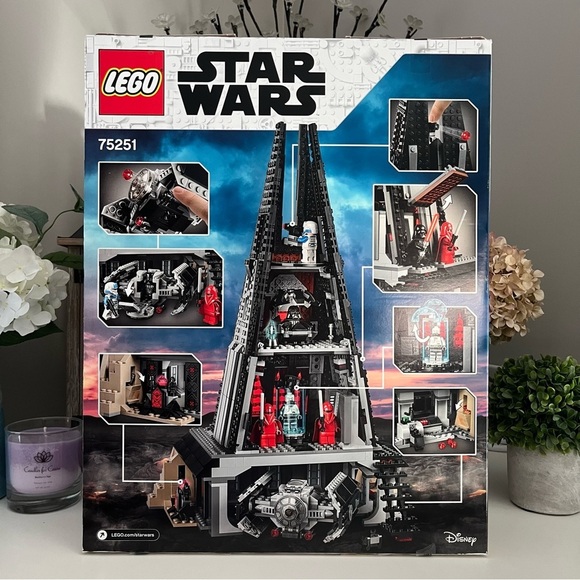 LEGO Star Wars Darth Vader's Castle 75251 Retired - Picture 5 of 10